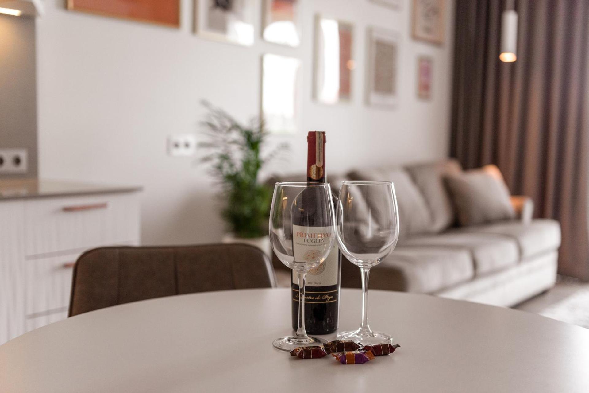 Bright Kaunas Apartment With Castle View エクステリア 写真